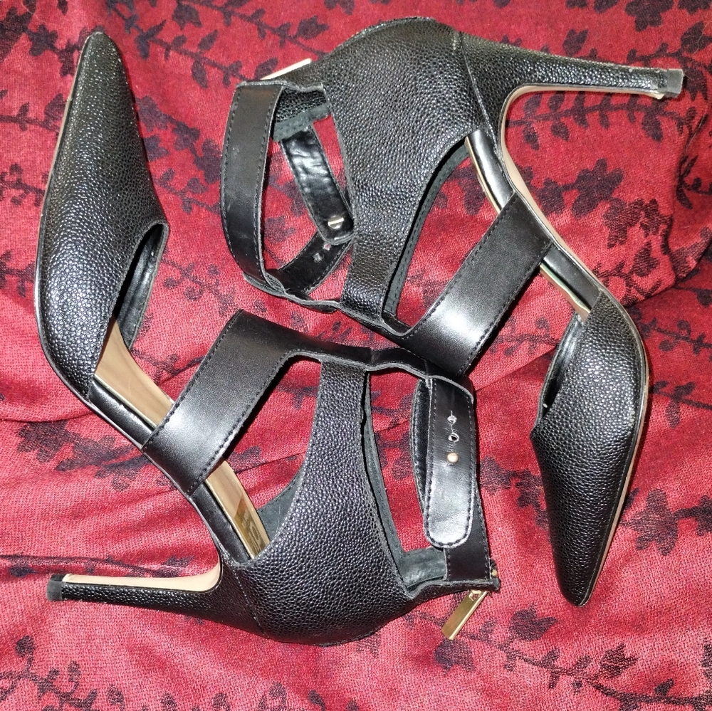 Dolce Vita High Heels